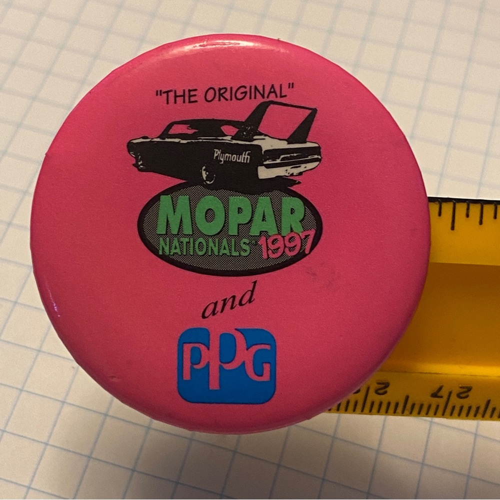 Vintage 90s 1997 Mopar Nationals Car Show Collectible Pin - Picture 5 of 5